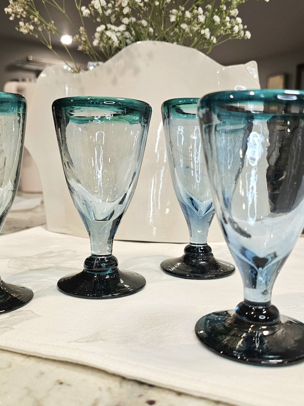 Set 4 Mexican Hand Blown Wine Glass Goblets Teal Blue Rim Foot Artisan Highball